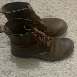 Dr. Marten Doc Marten combat boots sz 8.5 brown leather